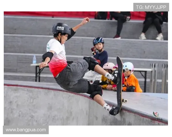 滑板技术排行榜揭晓上海滑板队荣登第六名引发热议 滑板技术排行榜揭晓上海滑板队荣登第六名引发热议