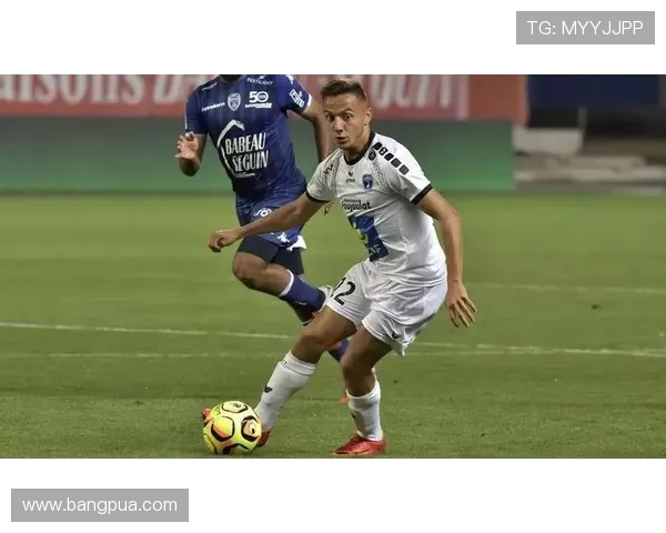 尼奥尔与朗斯精彩对决全场回顾及赛况分析