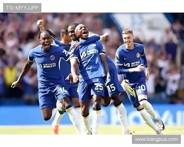 洗汉姆联与热刺激战正酣谁能在英超赛场上笑到最后