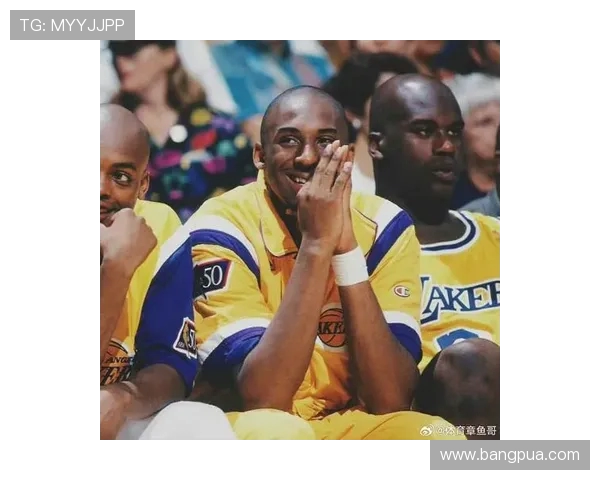 科比传奇：从篮球场上的巨星到全球偶像的辉煌人生与不灭精神