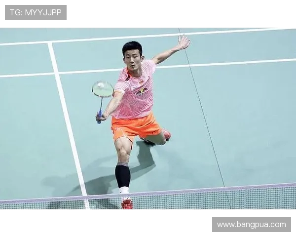 重庆滑板队战术解析与对手战术的全面对比分析 重庆滑板队战术解析与对手战术的全面对比分析