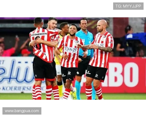 鹿特丹斯主场迎战坎布尔双方争夺积分大战精彩上演